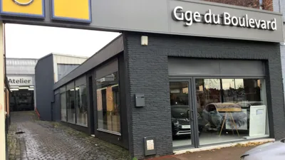 Devanture de Garage du Boulevard