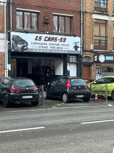 Devanture de Ls cars-59