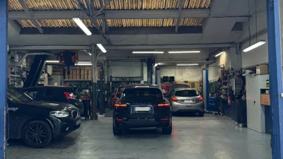 Devanture de Garage d'ANJOU