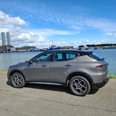 Devanture de Carrosserie de la Côte d'Amour