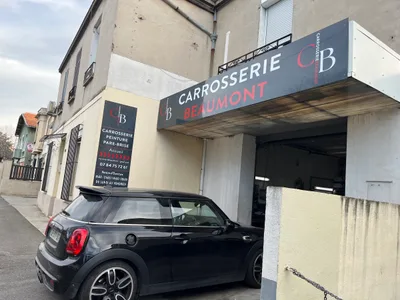 Devanture de Carrosserie Beaumont