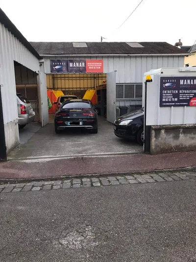 Devanture de Garage Manar Services Auto