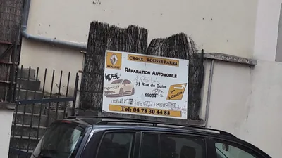 Devanture de Garage Parra