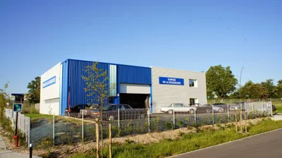 Devanture de Garage de la Rousselière