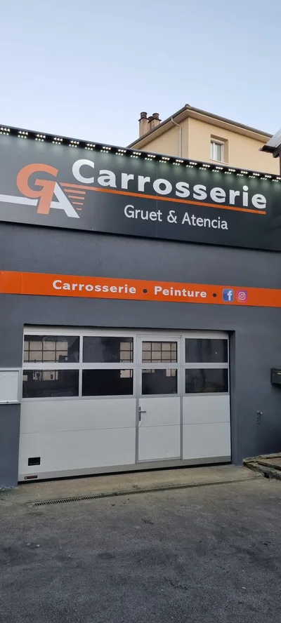 Devanture de Carrosserie Gruet & Atencia