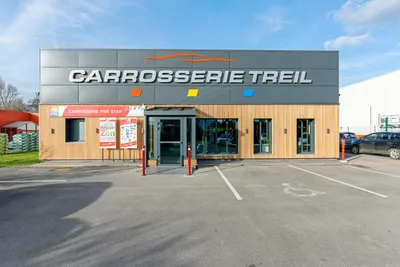 Devanture de Carrosserie Treil