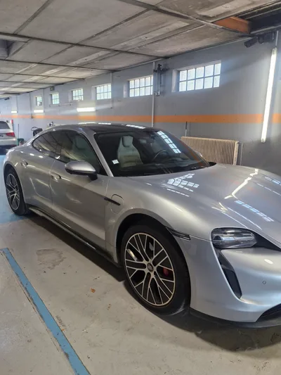 Devanture de GDR AUTO