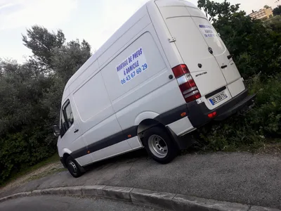 Devanture de Lorenzi montage pneus à domicile