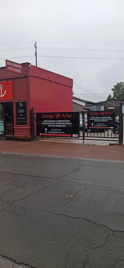 Devanture de Garage Arlac