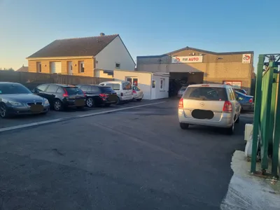 Devanture de FM AUTO
