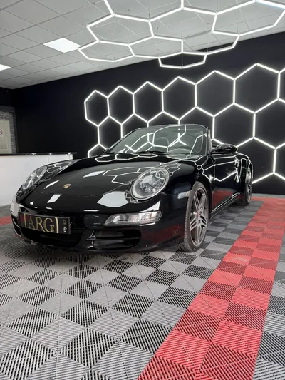 Devanture de Reims Champagne Automobile