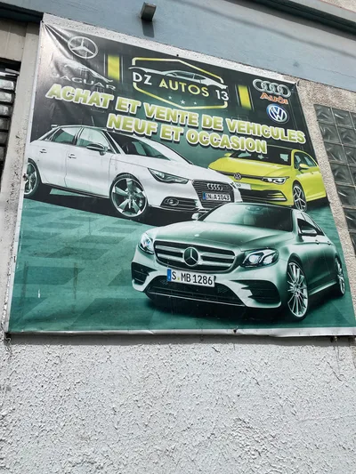 Devanture de Autos13