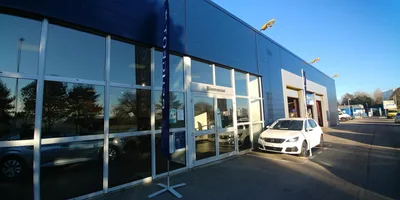 Devanture de Garage Viel