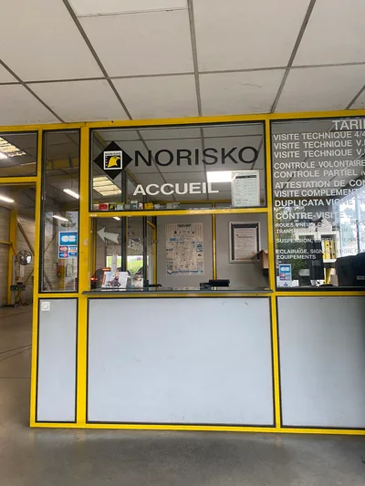 Devanture de NORISKO contrôle technique Sarcelles