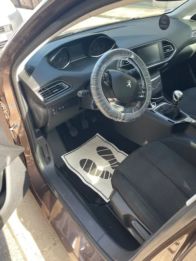 Devanture de Clean Auto 50