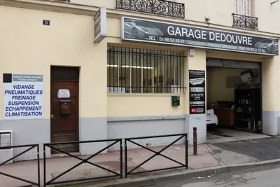 Devanture de Garage Dedouvre
