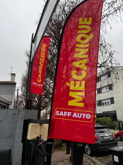 Devanture de AUTOHAUS 93