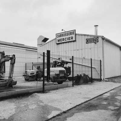 Devanture de Garage Mercier
