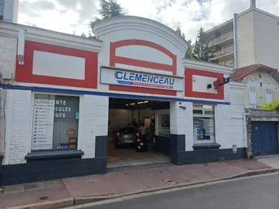 Devanture de Garage Clémenceau