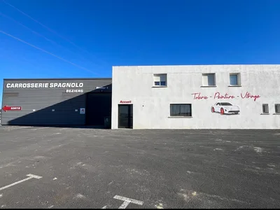 Devanture de Carrosserie Spagnolo Béziers