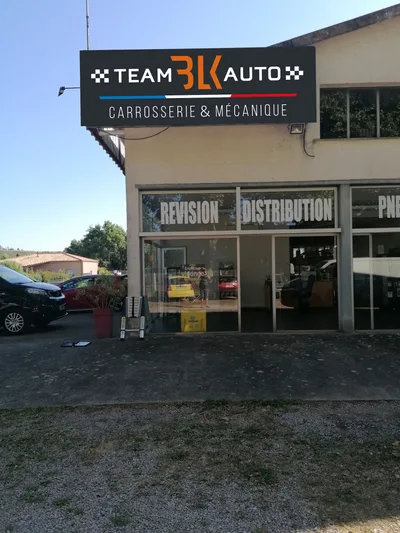 Devanture de TEAM BLK AUTO