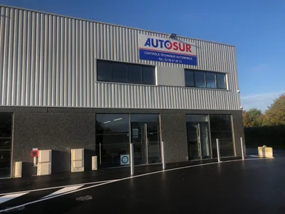 Devanture de Autosur Pont-à-Marcq