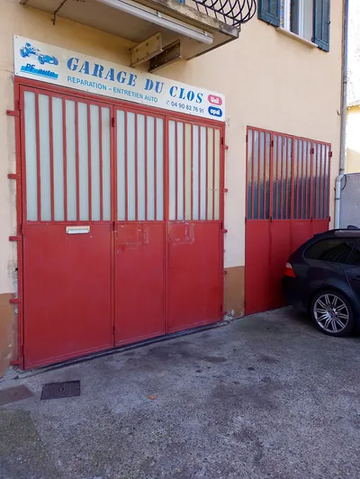 Devanture de Garage du Clos