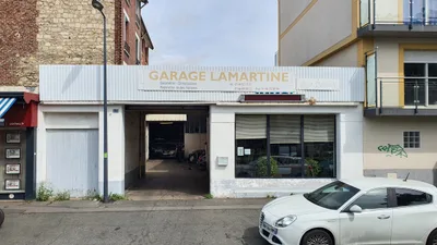Devanture de Garage Lamartine
