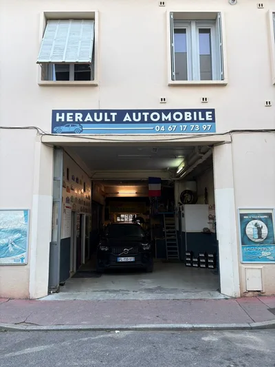 Devanture de Hérault Automobile