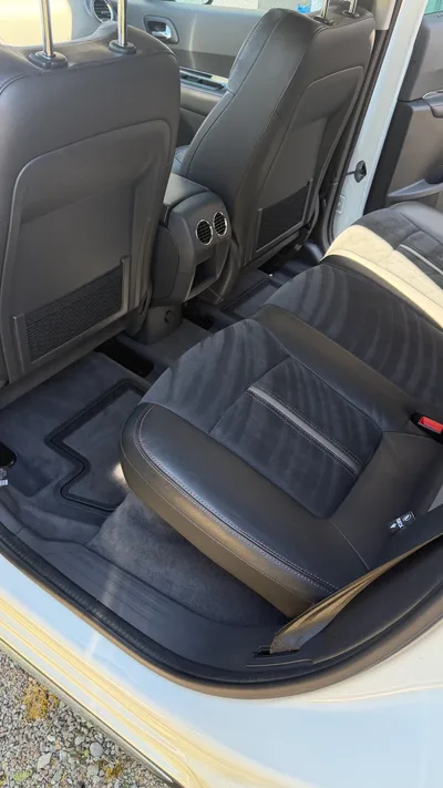 Devanture de GP détail’auto
