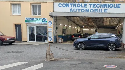 Devanture de Sécuritest Contrôle Technique Automobile CHARLEVILLE MEZIERES - RUE COLETTE