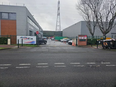 Devanture de AXIS AUTO