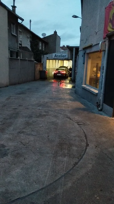 Devanture de Auto Fast Services