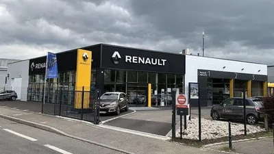 Devanture de Garage Guy Frey