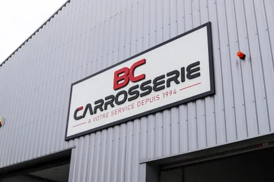 Devanture de CARROSSERIE BC