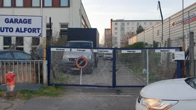 Devanture de AUTO ALFORT