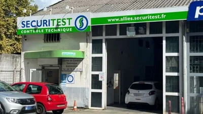 Devanture de Sécuritest Contrôle Technique Automobile GRENOBLE - Rue des Alliés