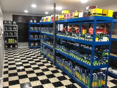 Devanture de Auto pièce Roubaix