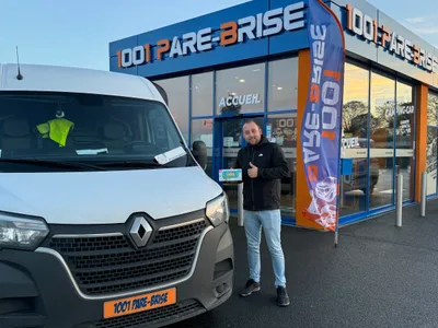 Devanture de 1001 Pare-Brise