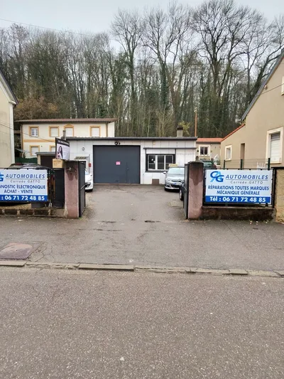 Devanture de Garage AGC Automobiles St Julien les Metz