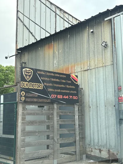 Devanture de DLH MOTORS