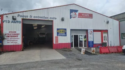Devanture de V12 Auto — AutoFirst