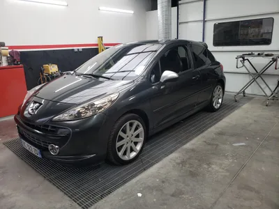 Devanture de Garage Olympic