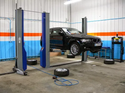 Devanture de Auto Self Garage