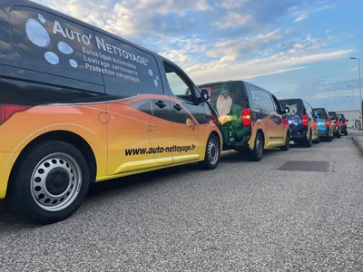Devanture de Auto'Nettoyage 13