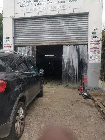 Devanture de Garage - Chrono Pneu Services