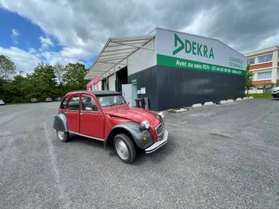Devanture de DEKRA contrôle technique Senlis