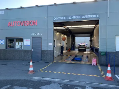 Devanture de Autovision Bailleul