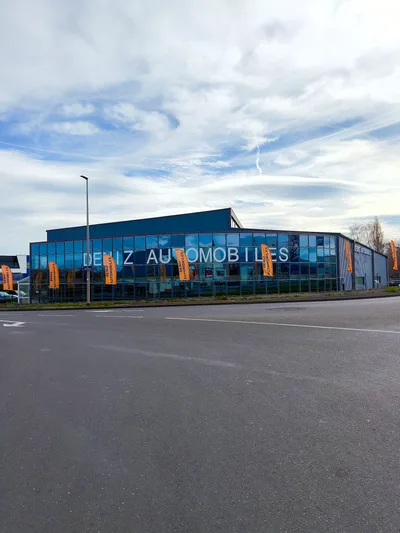 Devanture de DENIZ AUTOMOBILES