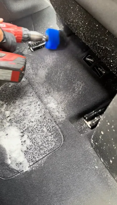 Devanture de VOLKDETAILING